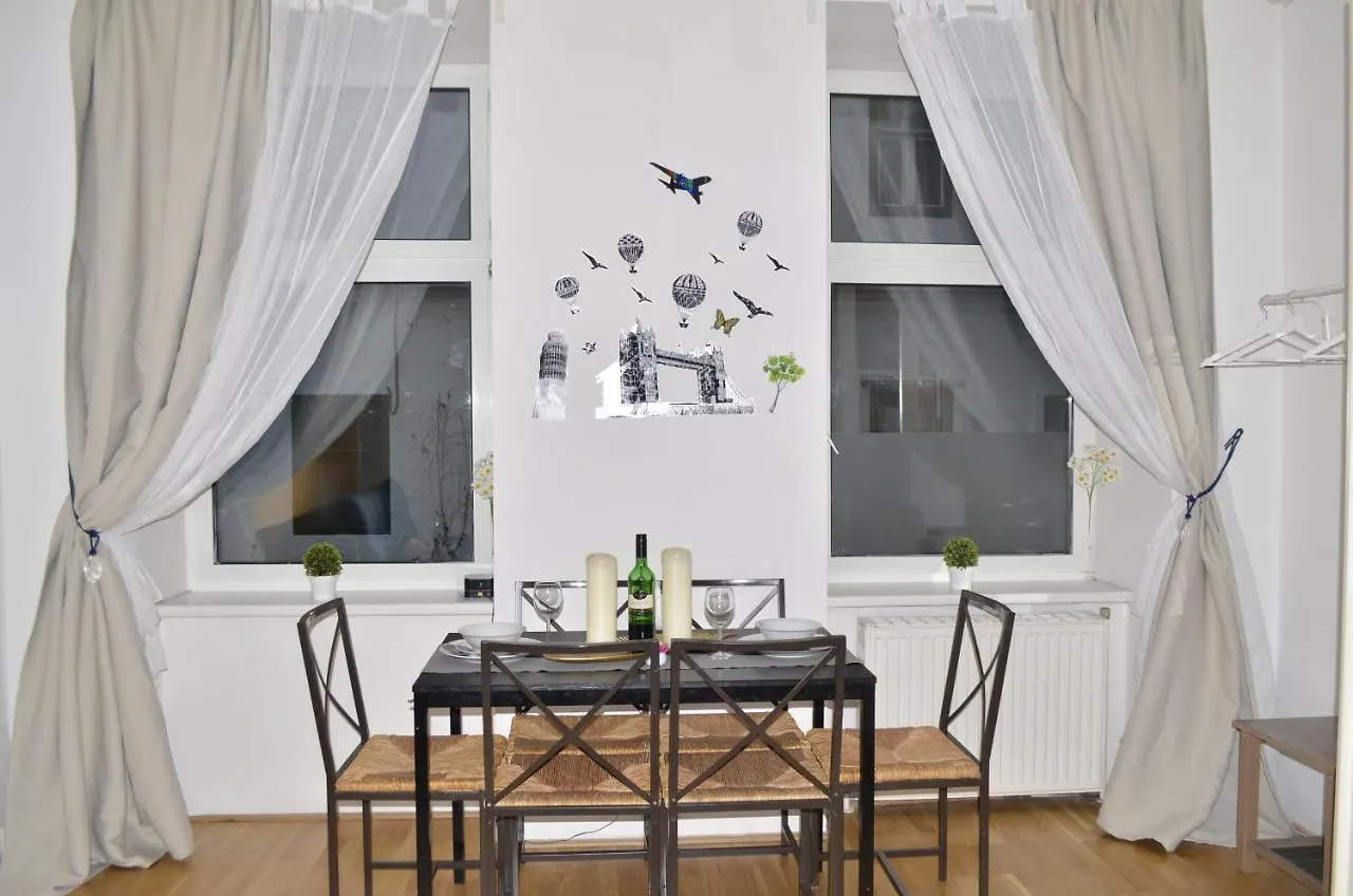Citycenter Apartment Wiedeń